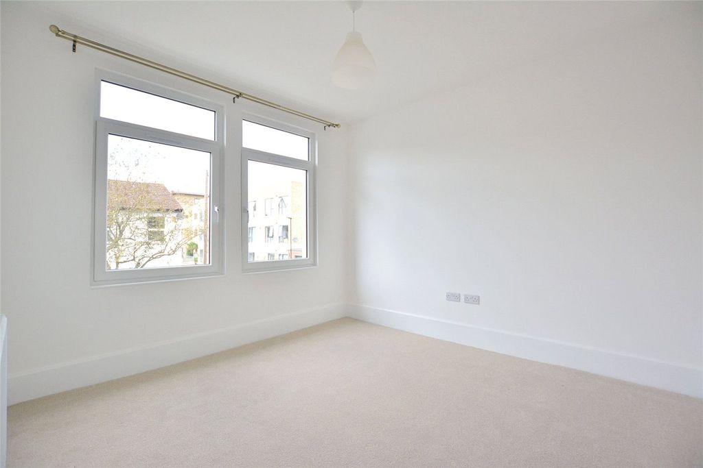 Property photo 3 of 10 Picture No. 03