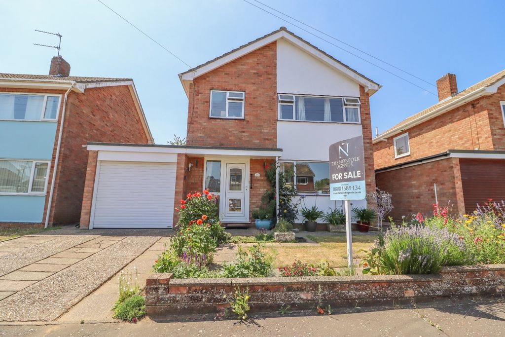 Property photo 1 of 23 4305952