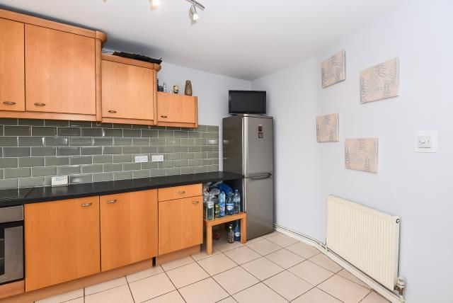 Property photo 2 of 5 Kitchen View 1