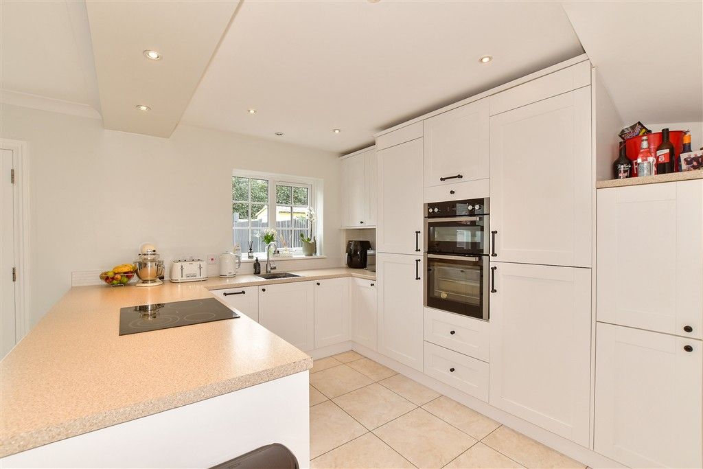 Property photo 2 of 15 Kitchen/ Diner
