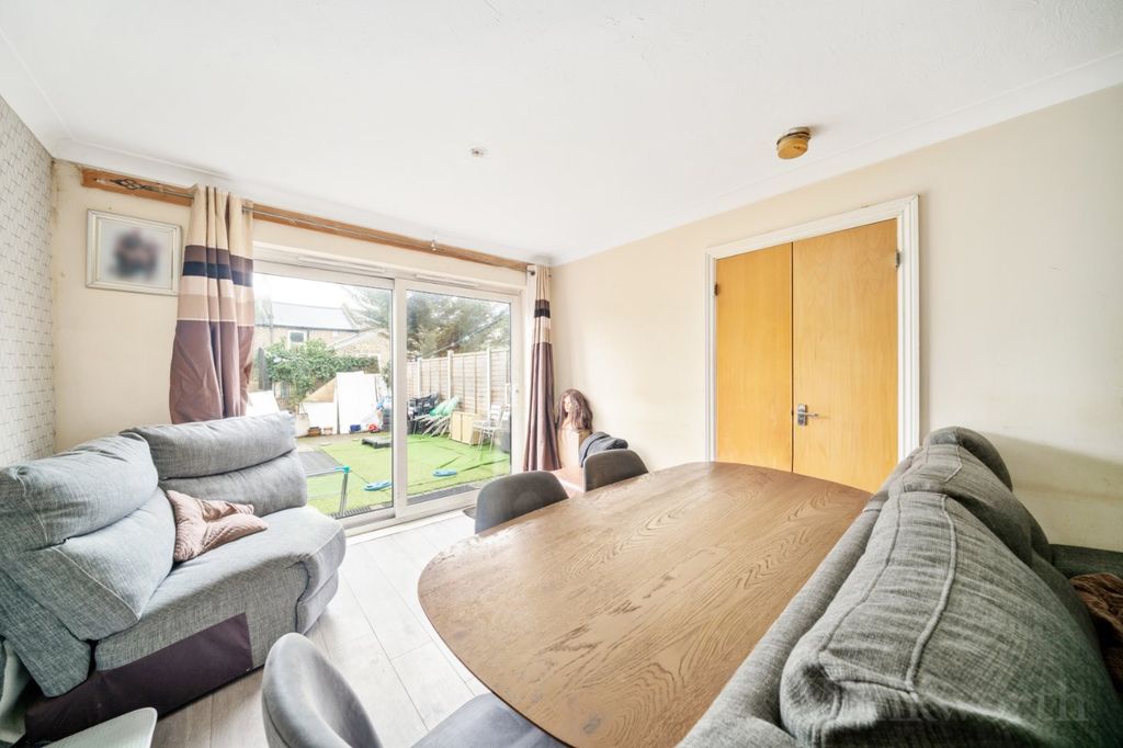 Property photo 3 of 10 Picture No. 10