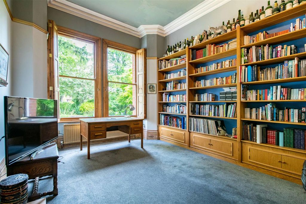 Additional image 10 of 6 bed detached house for saleTattershall Drive, The Park NG7