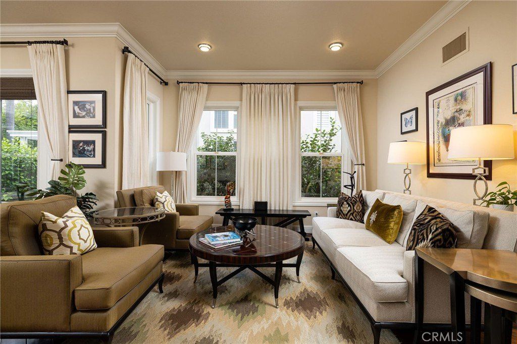 Property photo 3 of 41