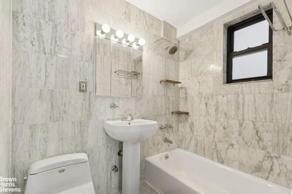 Property photo 3 of 14 <Alttext/>