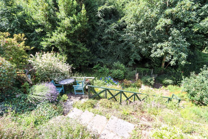 Property photo 3 of 22 Garden