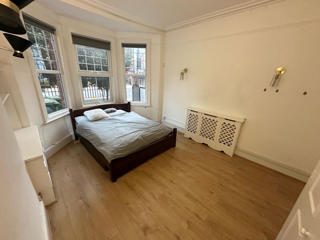 Property photo 1 of 13 Room A