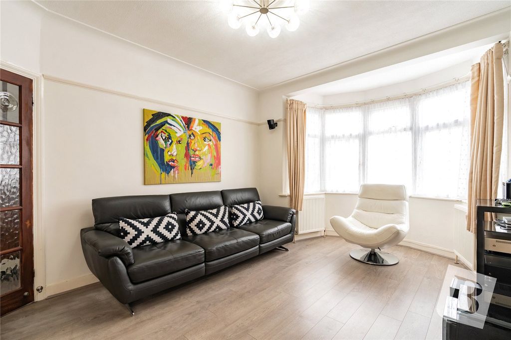 Property photo 2 of 14 Living Room