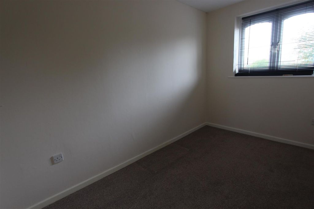 Property photo 3 of 14 Img_9805.Jpg