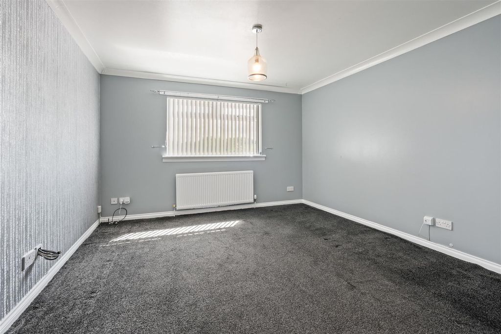 Property photo 2 of 38 2.Jpg
