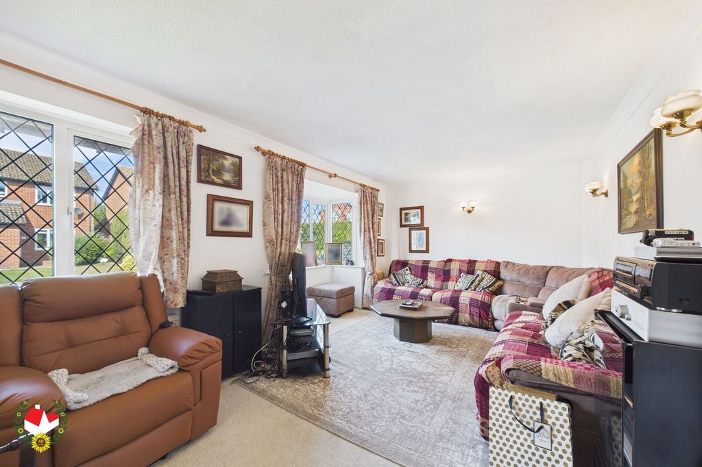 Property photo 2 of 15