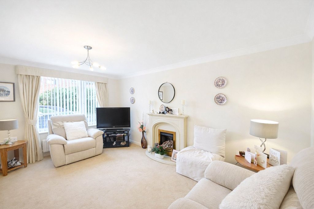 Property photo 2 of 14 Picture No. 08