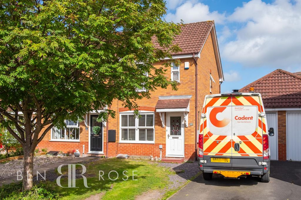 Property photo 1 of 15 Front External