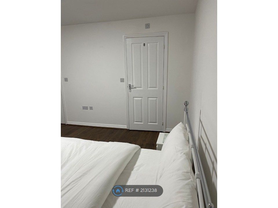 Property photo 1 of 27