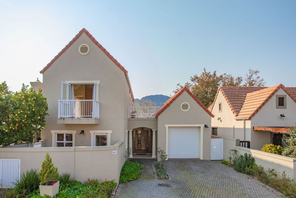 Property photo 2 of 45 Tk1705768