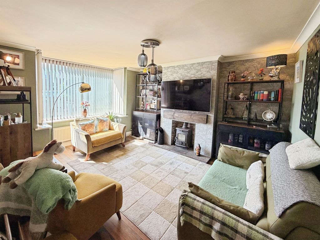 Property photo 3 of 23