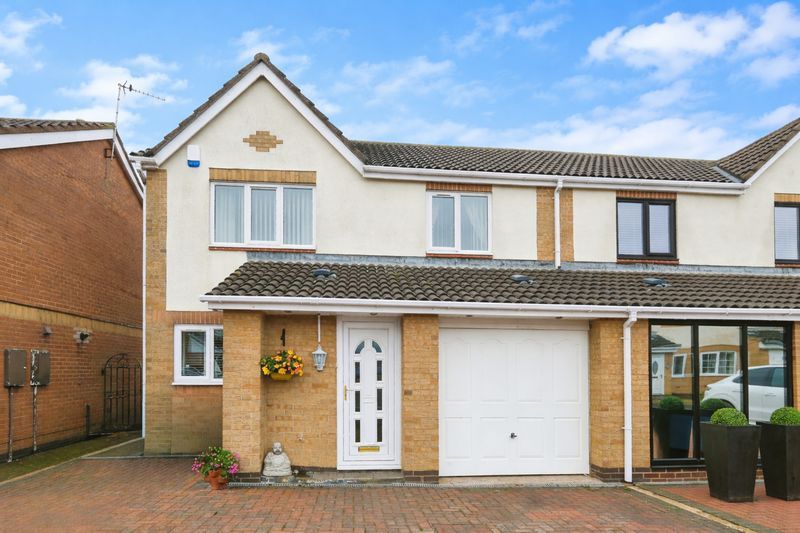 Property photo 1 of 16 Photo 17