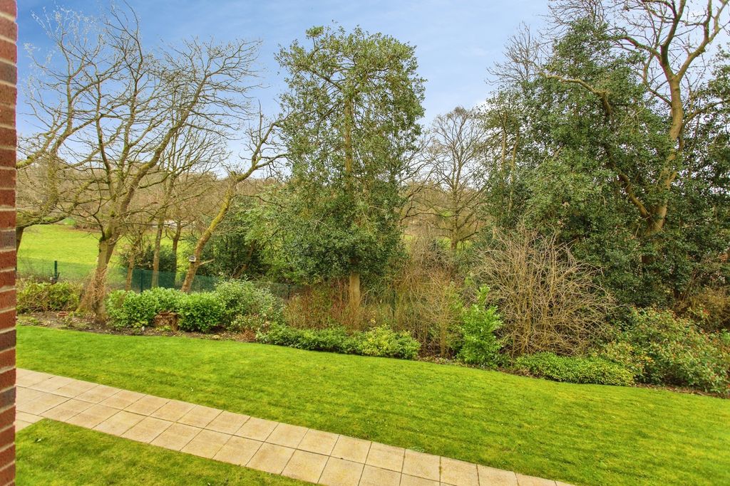 Property photo 2 of 13 Pbox-Img.Jpg