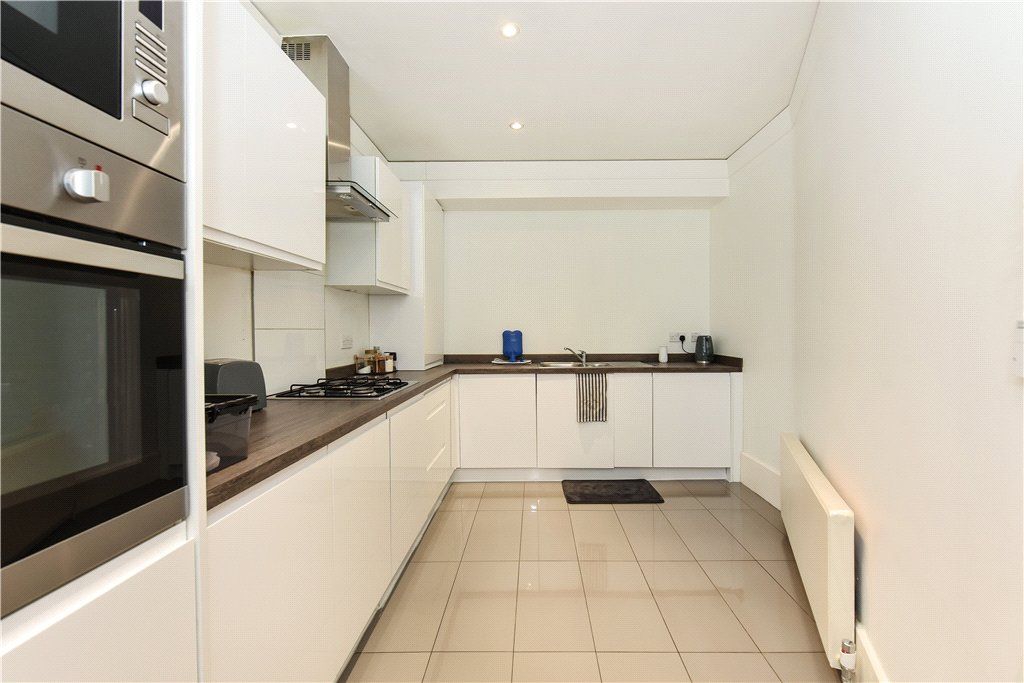 Property photo 2 of 13 Picture No. 10