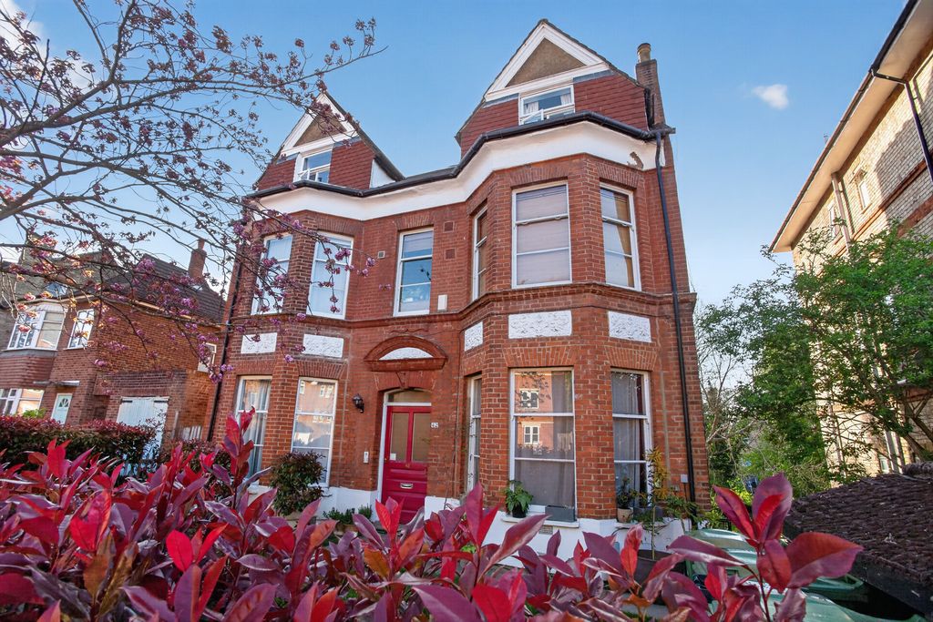 Property photo 1 of 13