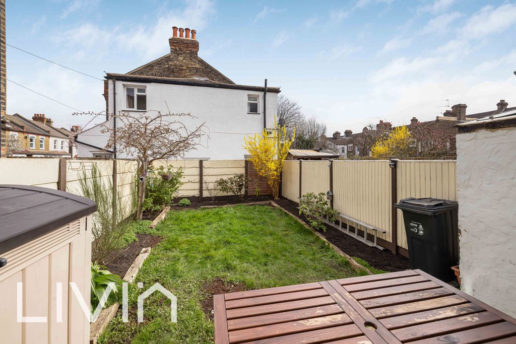 Property photo 2 of 17 120A6760