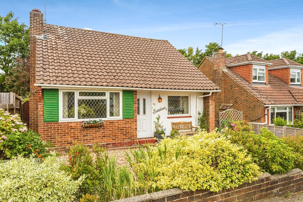 Property photo 1 of 17