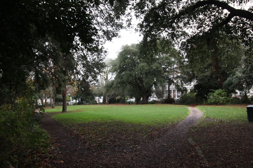 Property photo 2 of 8 Park