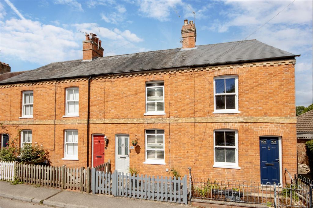 Property photo 1 of 14 64279_003.Jpg