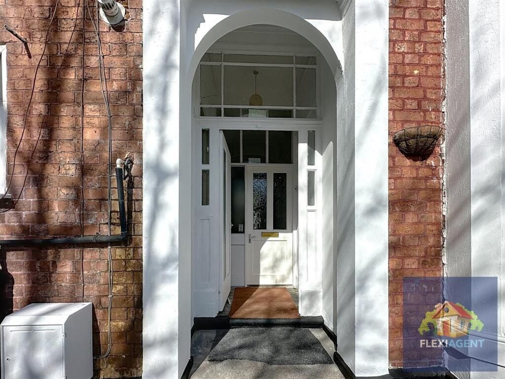 Property photo 2 of 34 4258324