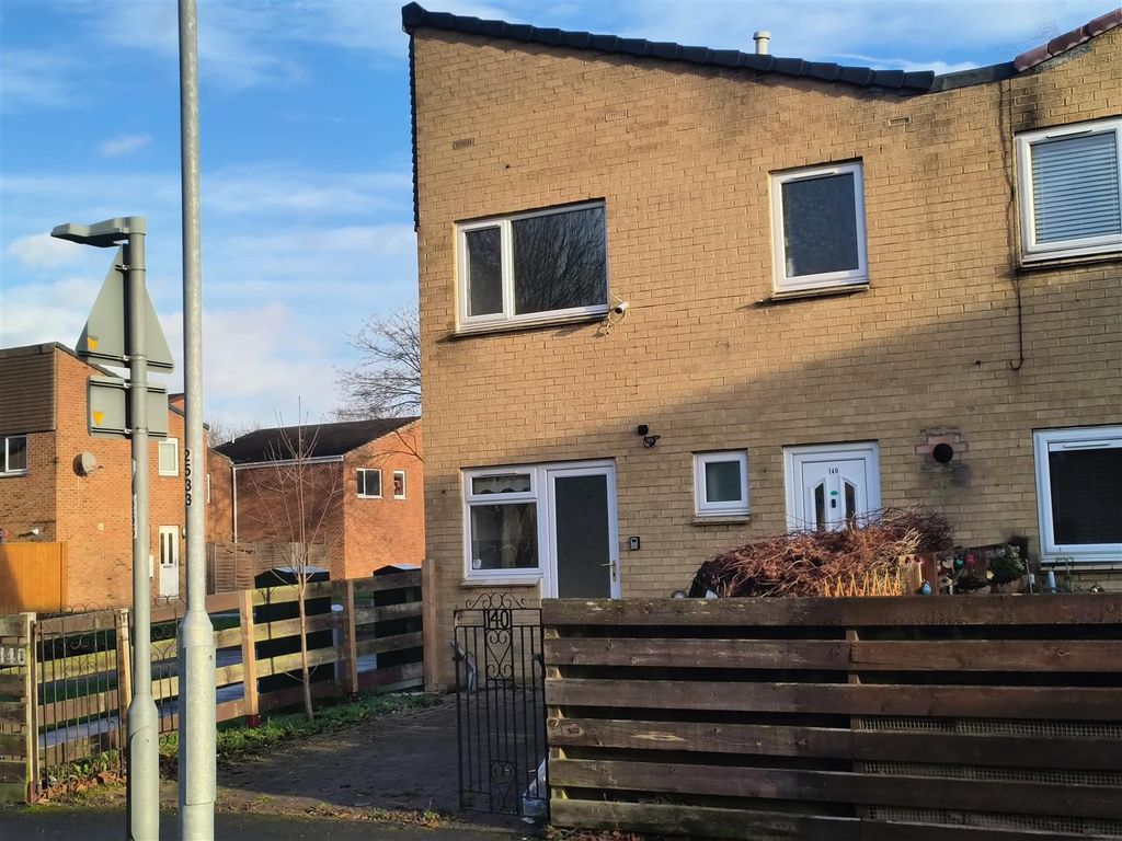 Property photo 2 of 17 Ext 2.Jpg