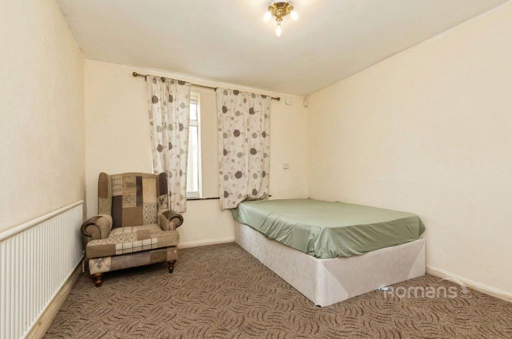 Property photo 3 of 8 Picture No. 03