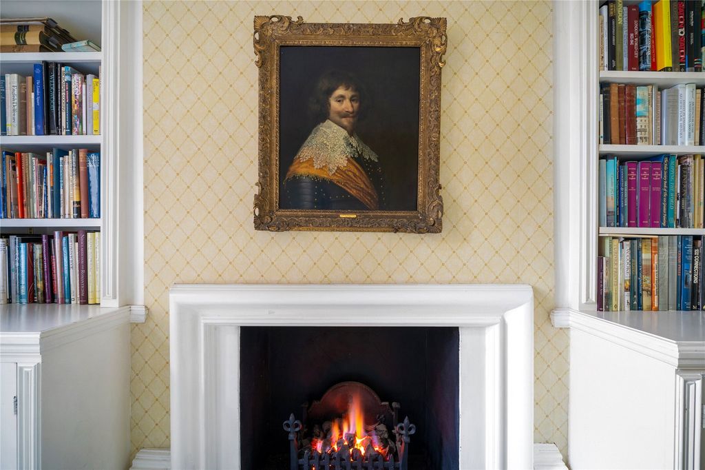 Property photo 3 of 22 Picture No. 35