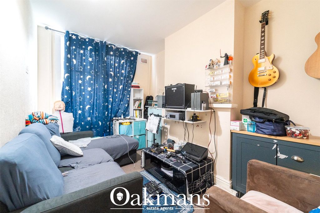 Property photo 3 of 21 Picture No. 23