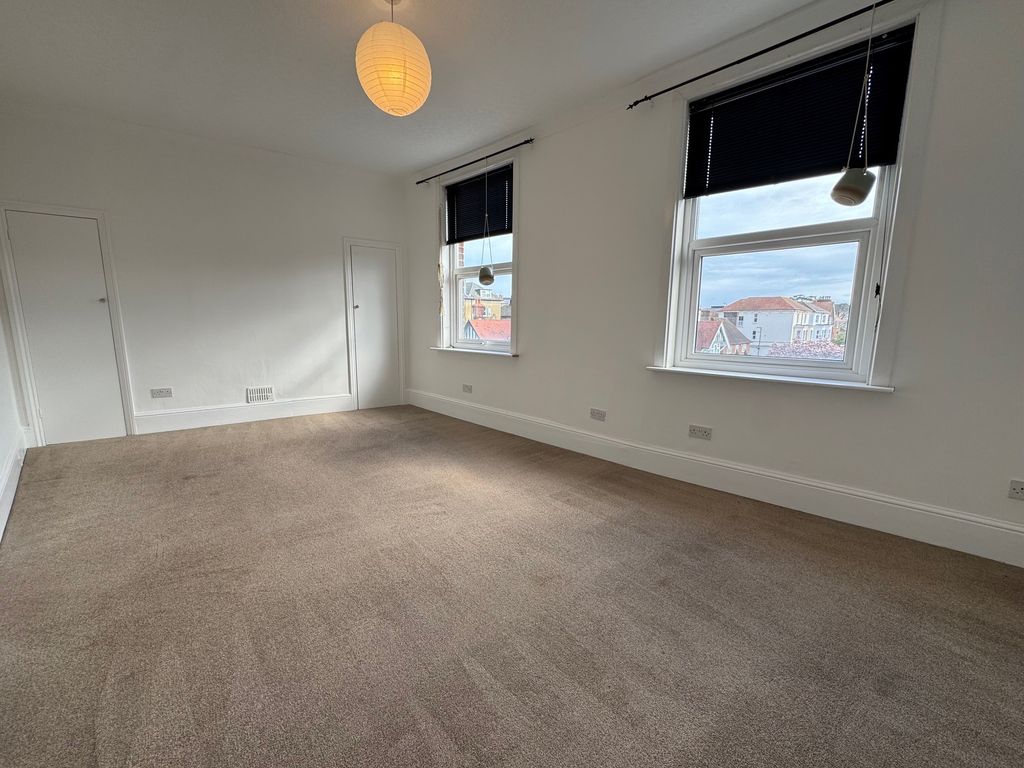 Property photo 3 of 13 Bedroom 1