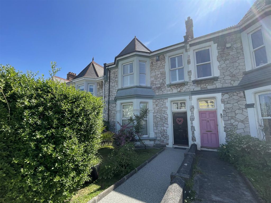 Property photo 1 of 30 Milehouse Road 105 - Front.Jpg