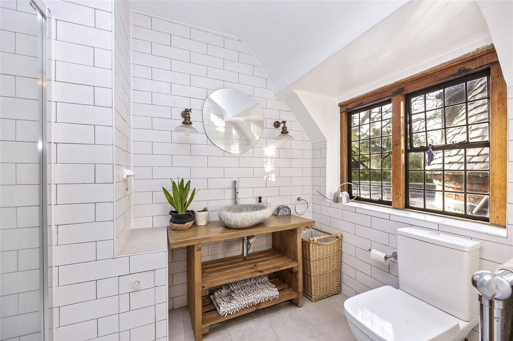 Additional image 18 of 6 bed detached house for saleOld Surrey Hall, East Grinstead RH19