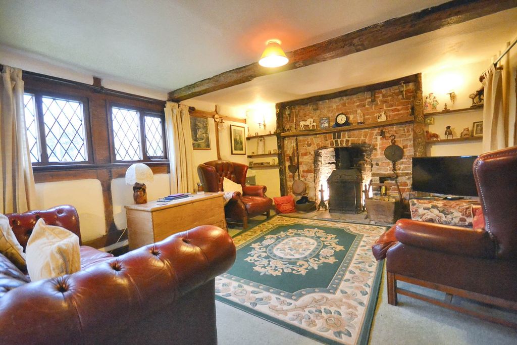 Property photo 3 of 21