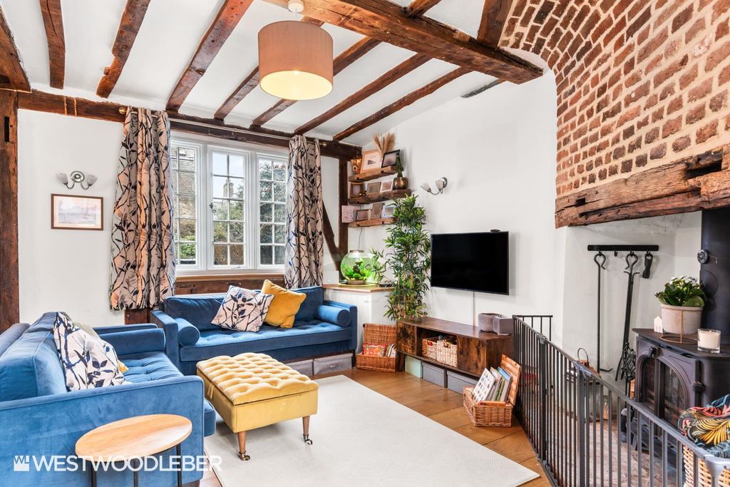 Property photo 2 of 39 Bluecoatyard_26.Jpg