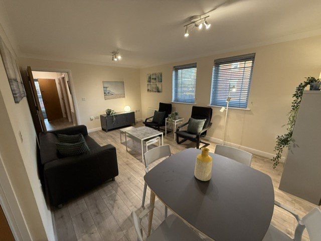 Property photo 3 of 13 Gallery