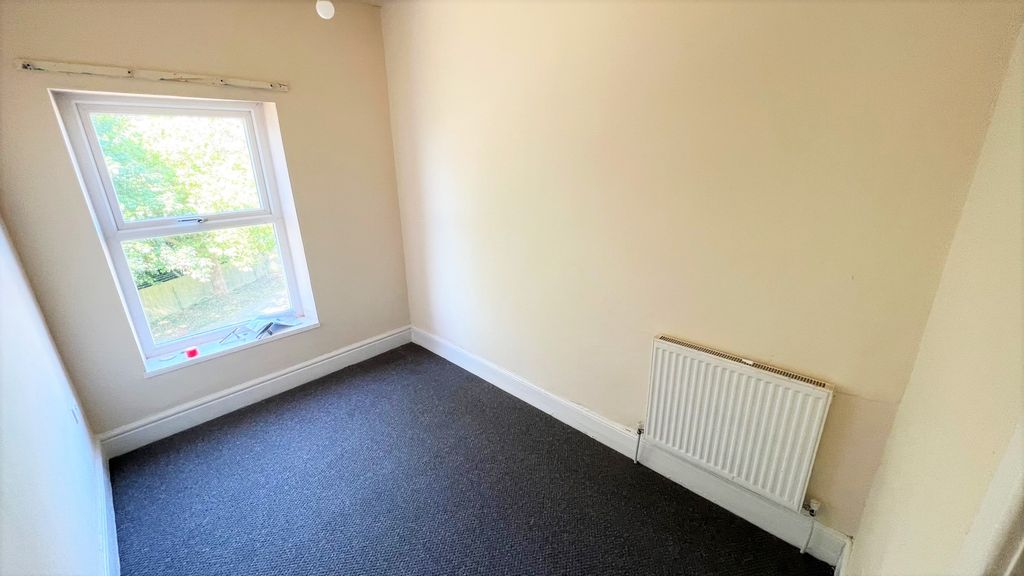 Property photo 3 of 6 Image