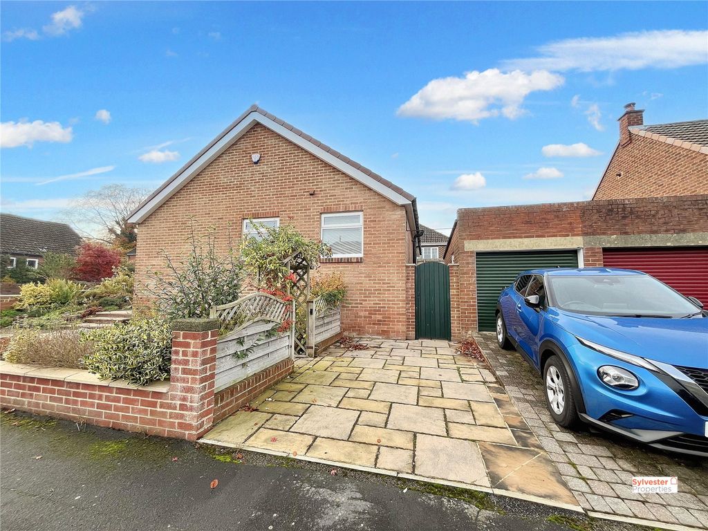 Property photo 3 of 32 Picture No. 17