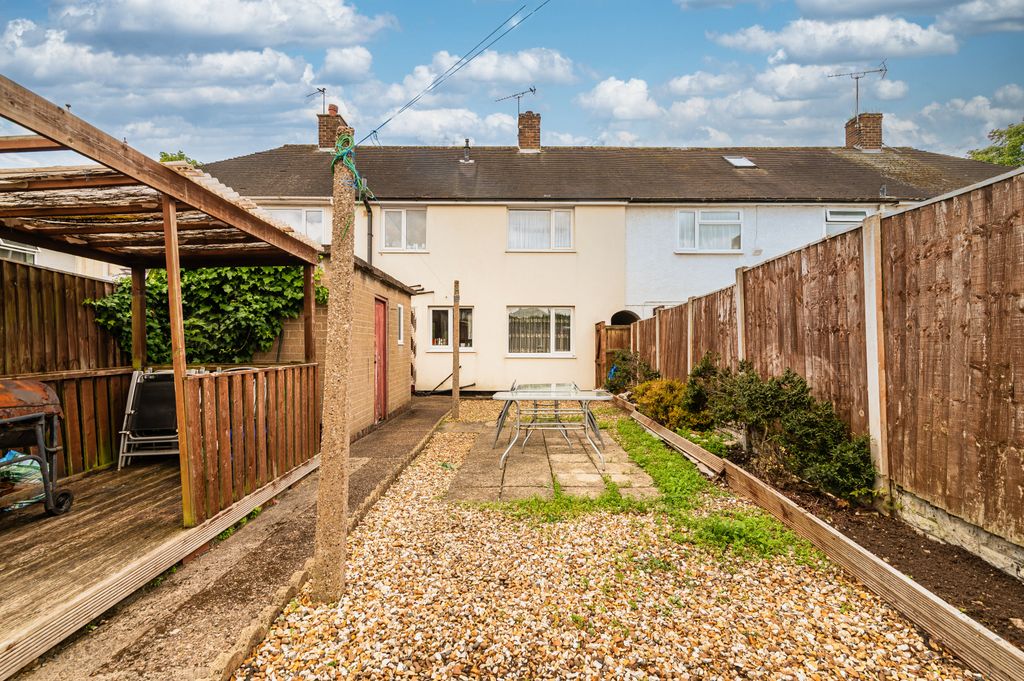 Property photo 2 of 10