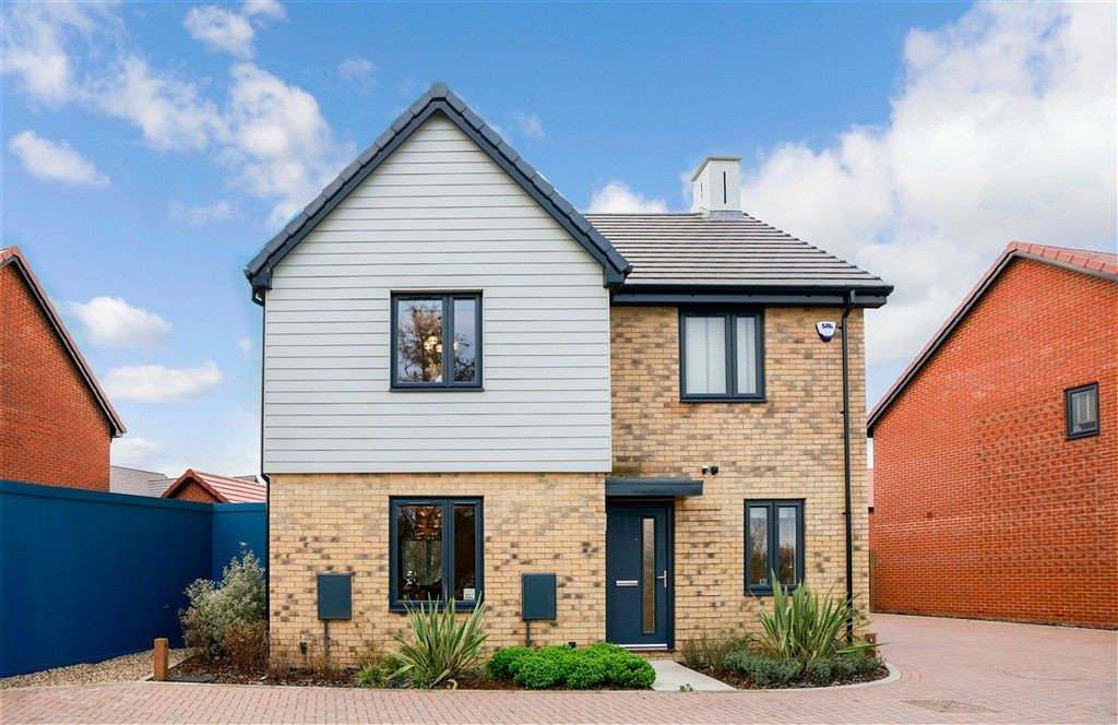 Property photo 2 of 12 External Lifestyle