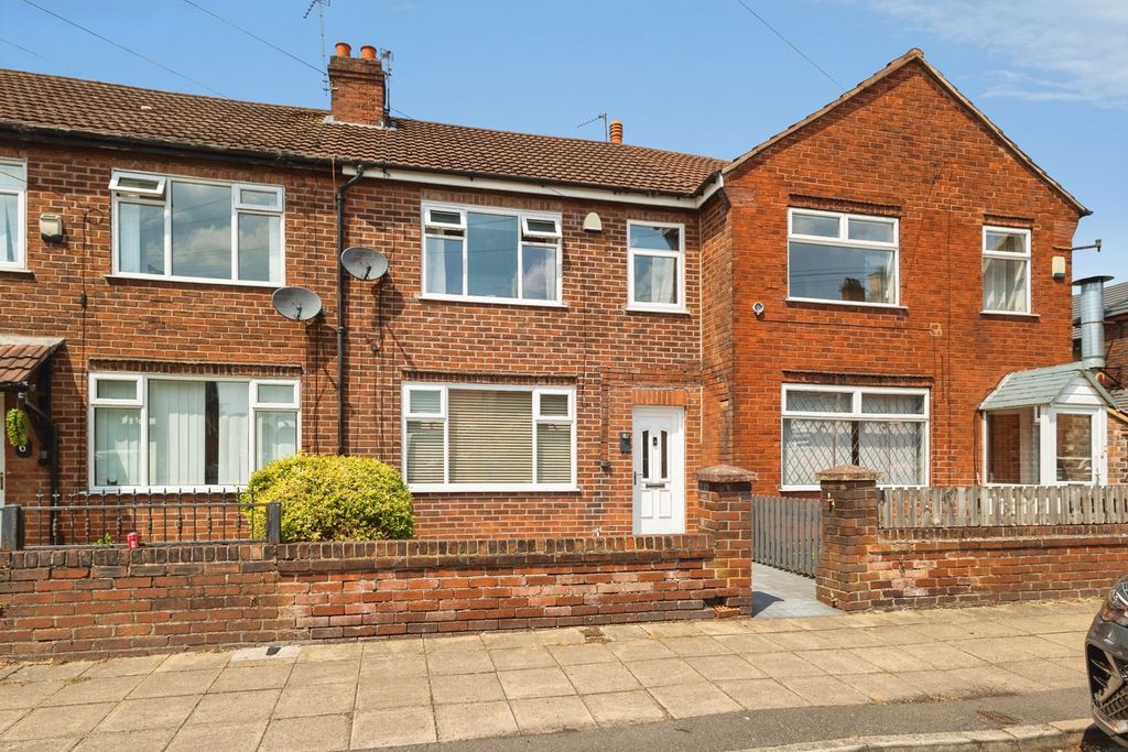 Property photo 1 of 19 Pbox-Img.Jpg