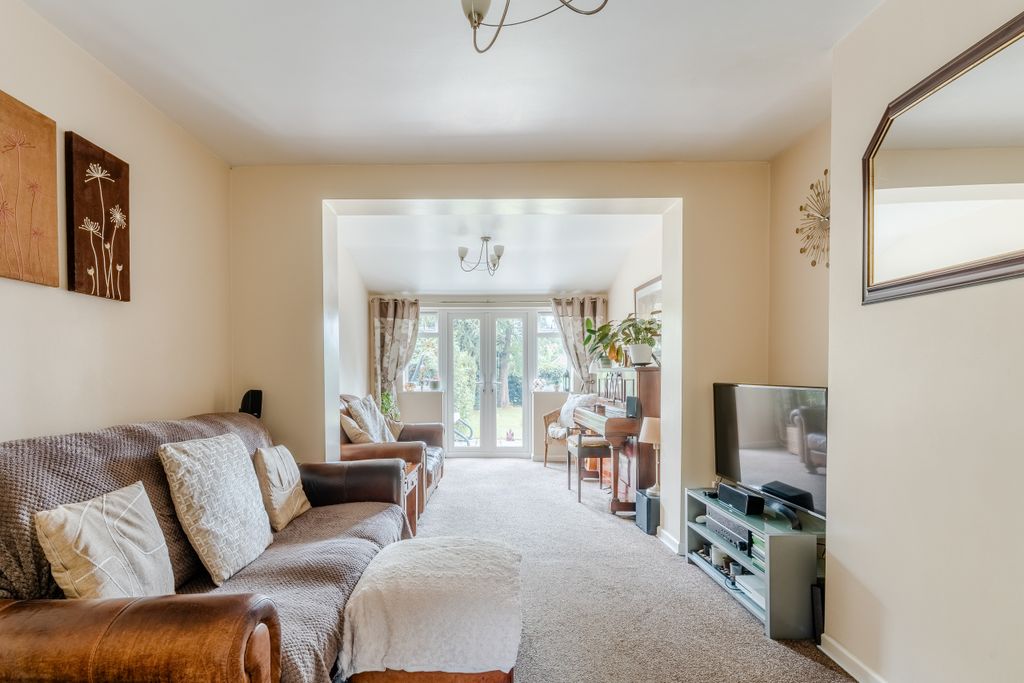 Property photo 2 of 25 2