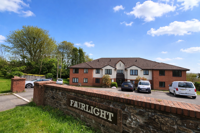 Property photo 1 of 5