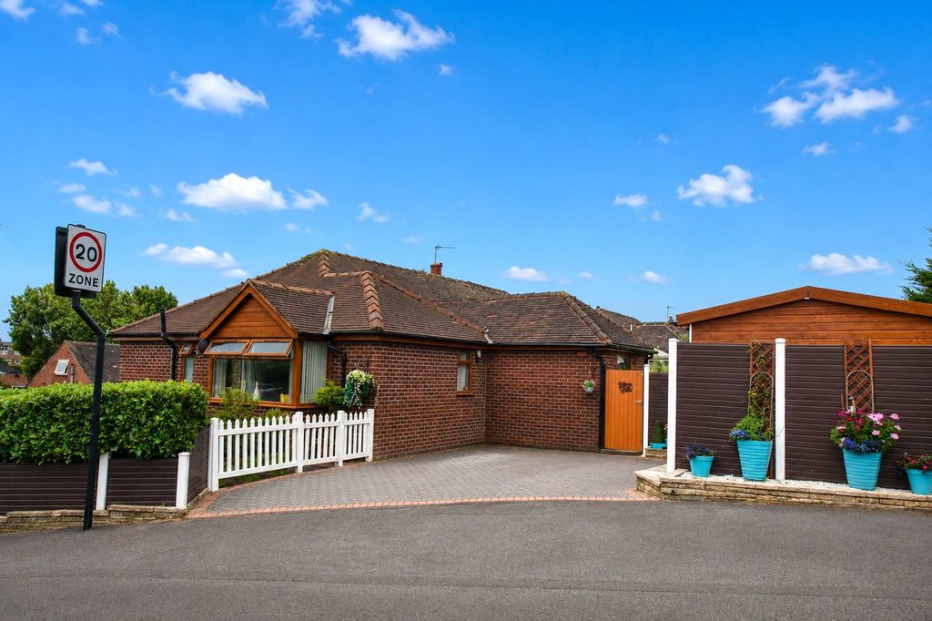 Property photo 2 of 21 Picture No. 48