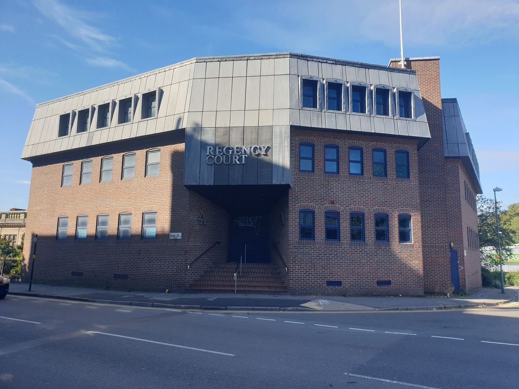 Property photo 1 of 2