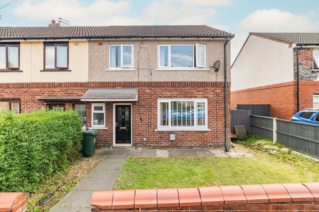 Property photo 1 of 25