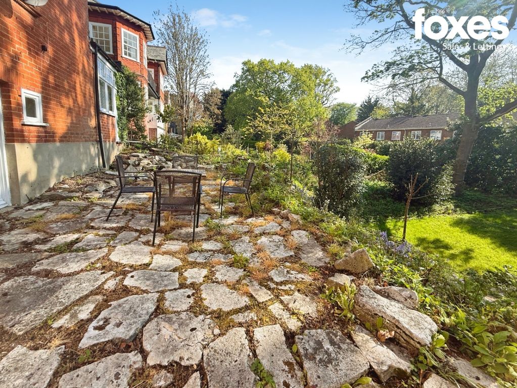 Property photo 1 of 19 4896971