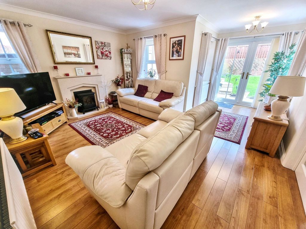 Property photo 2 of 17 Photo 13